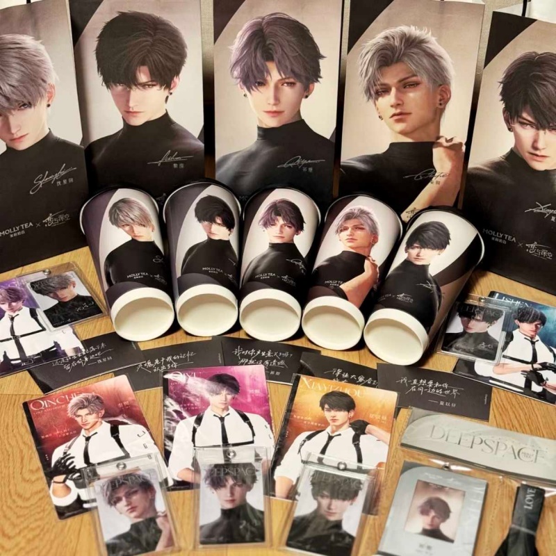 Card Penny Sleeve - Merchandise Co-Branded Love And Deepspace: Custodie