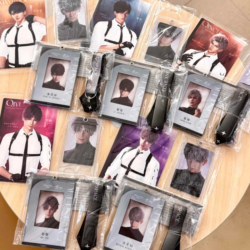 Merchandise Co-Branded Love An - Card Penny Sleeve recensione e prezzo